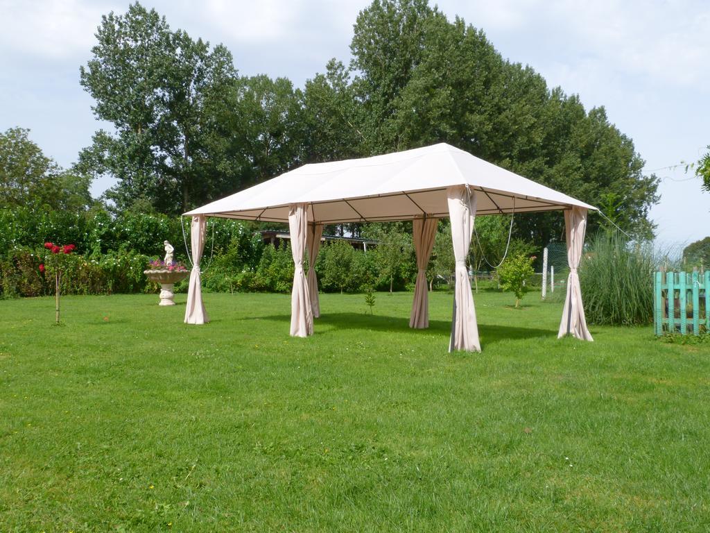 Et Relais Equestre De Marie