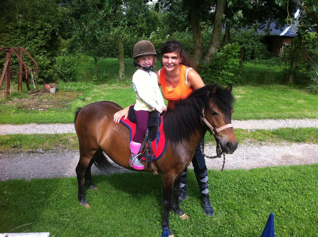 Et Relais Equestre De Marie * Tours-en-Vimeu